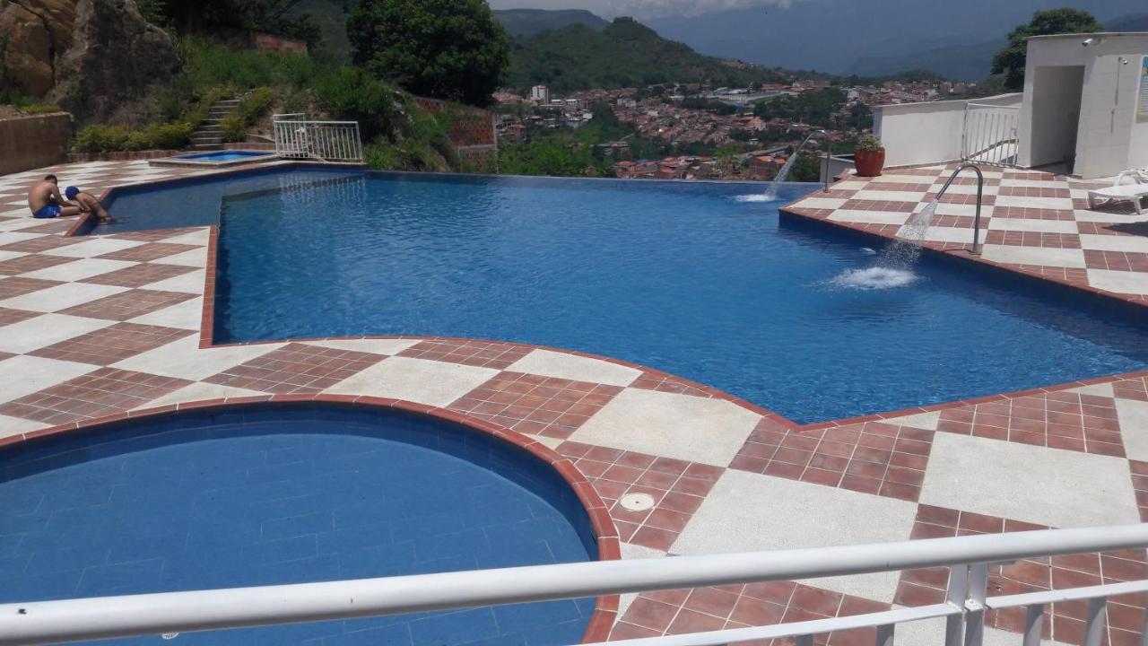 Apartamento Amoblado 2 Habitaciones - San Gil Esterno foto